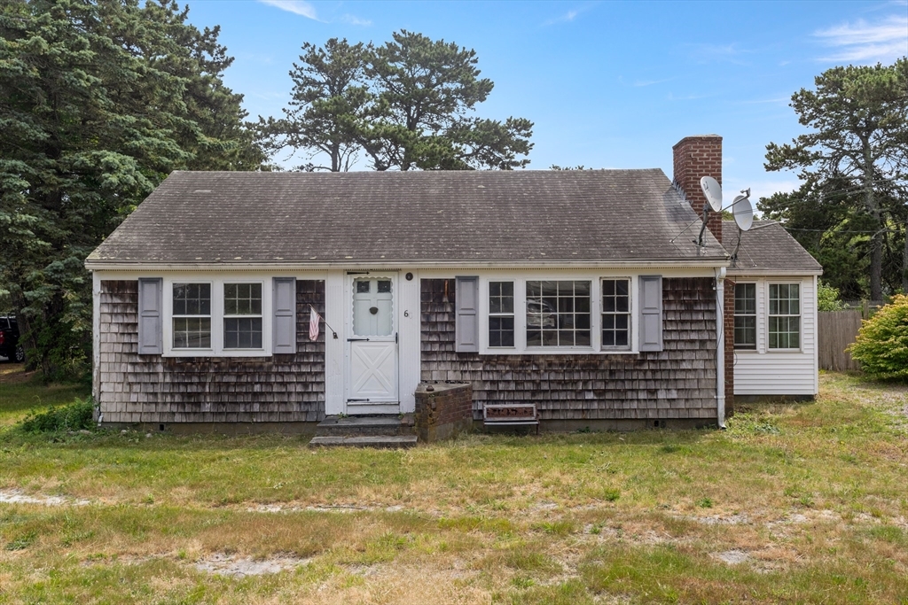 Property Photo:  6 Elliot Dr  MA 02670 