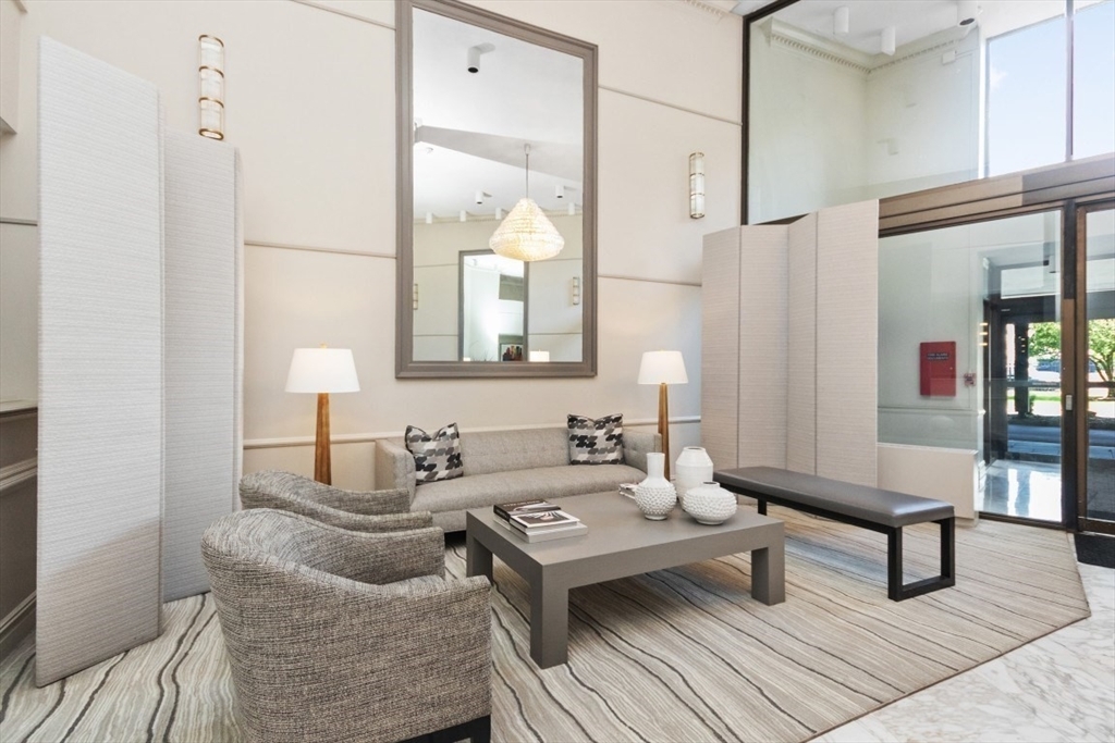 Property Photo: 280 Boylston St 110 MA 02467