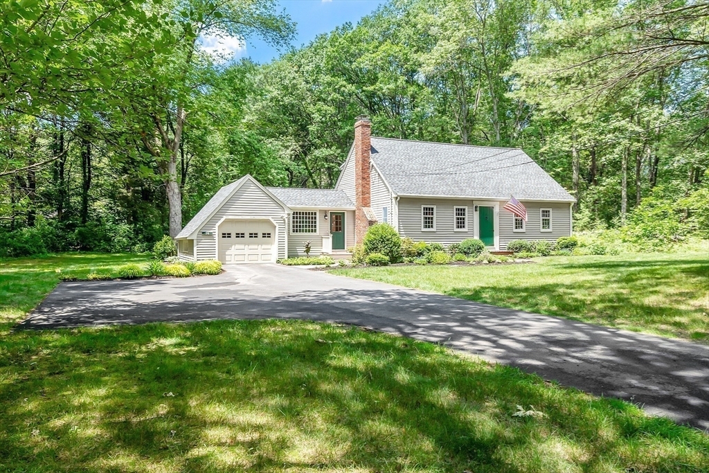 26 Acton Rd  Westford MA 01886 photo