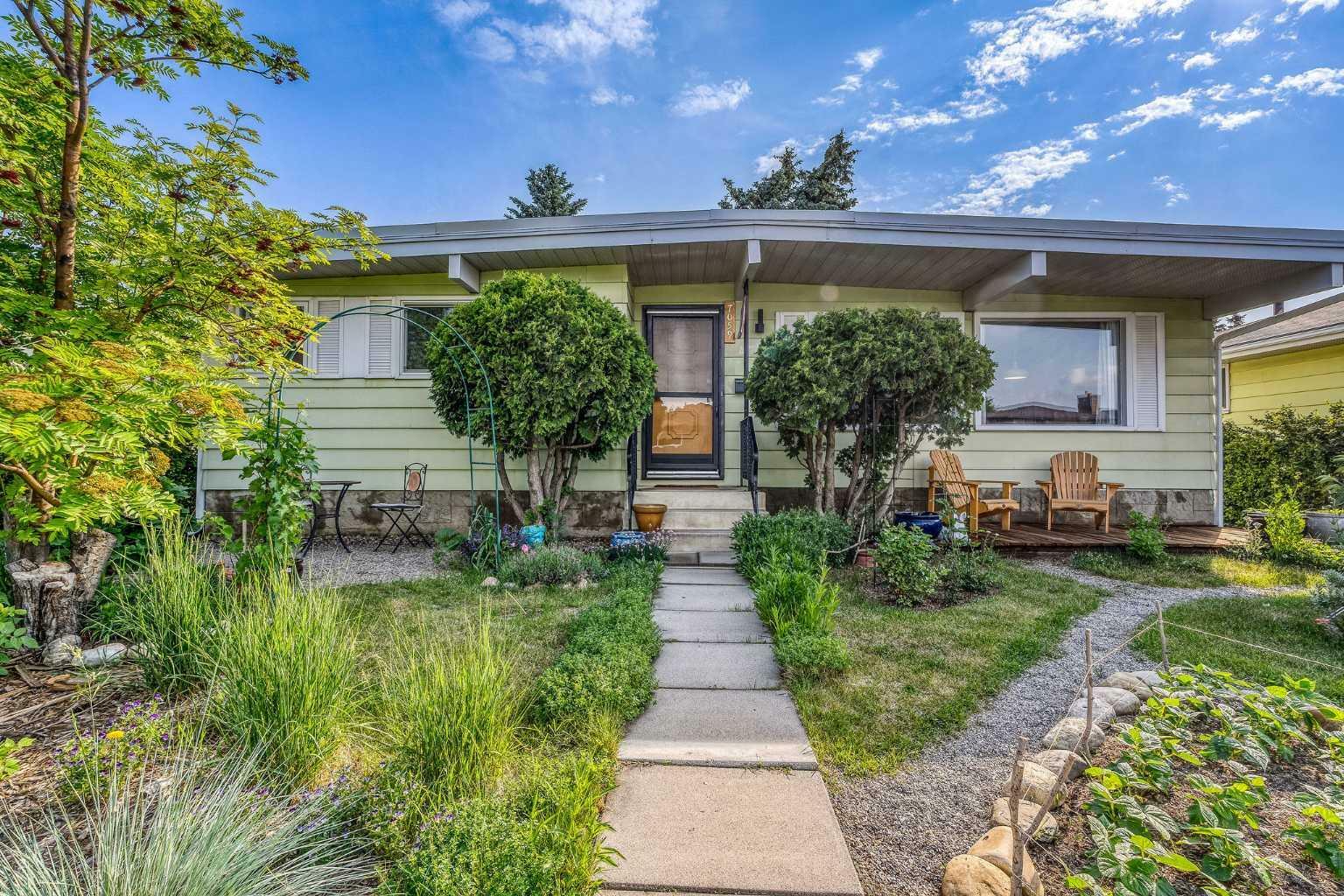 7059 Huntford Hill NE  Calgary AB T2K 3Z5 photo