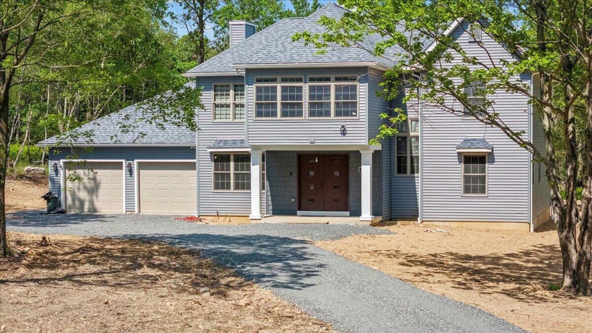 Property Photo: 460 Scenic Drive PA 18210