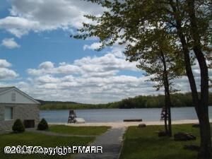 Property Photo: 11 Cheilo Path PA 18347