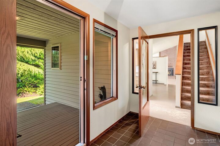 Property Photo: 18720 SE 284th Place WA 98042