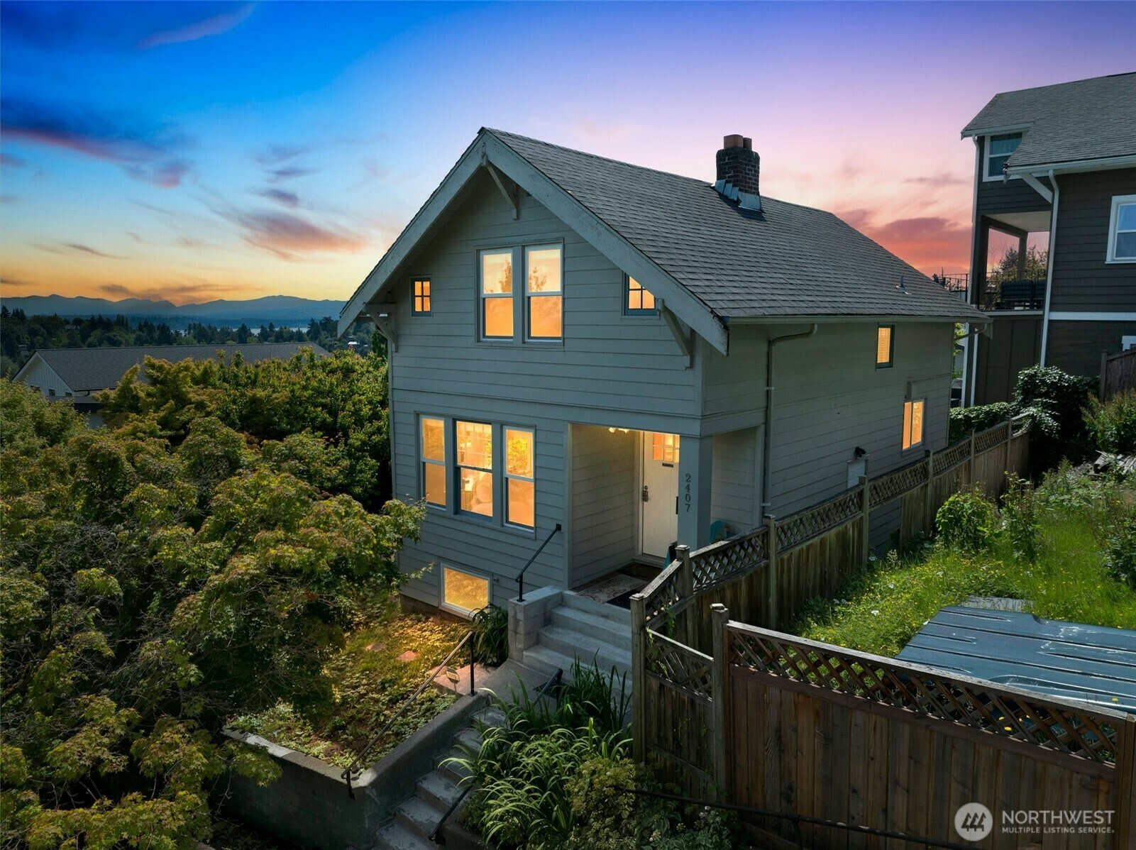 2407 E Ward Street  Seattle WA 98112 photo