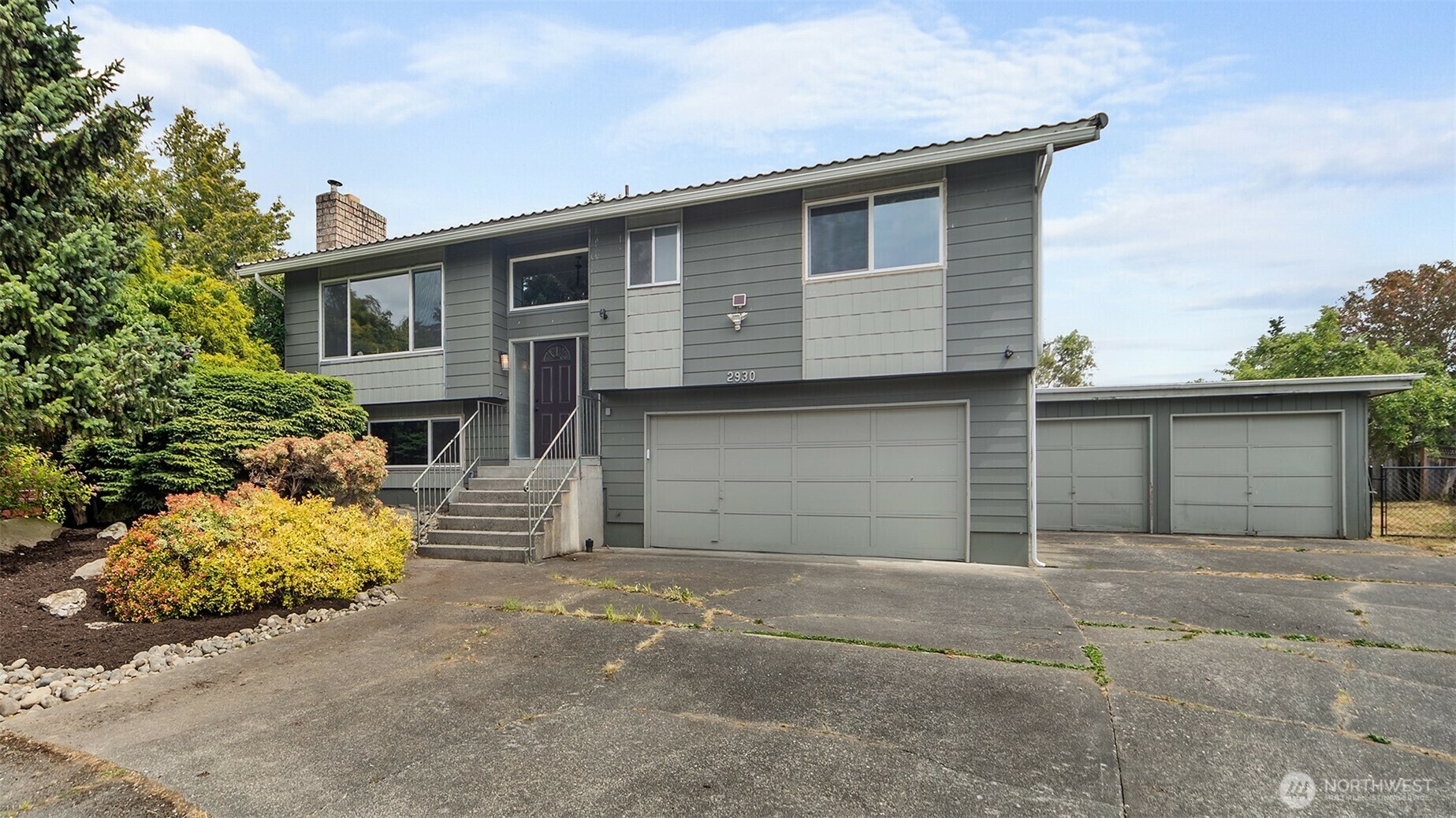 Property Photo: 2930 Arapaho Place WA 98273