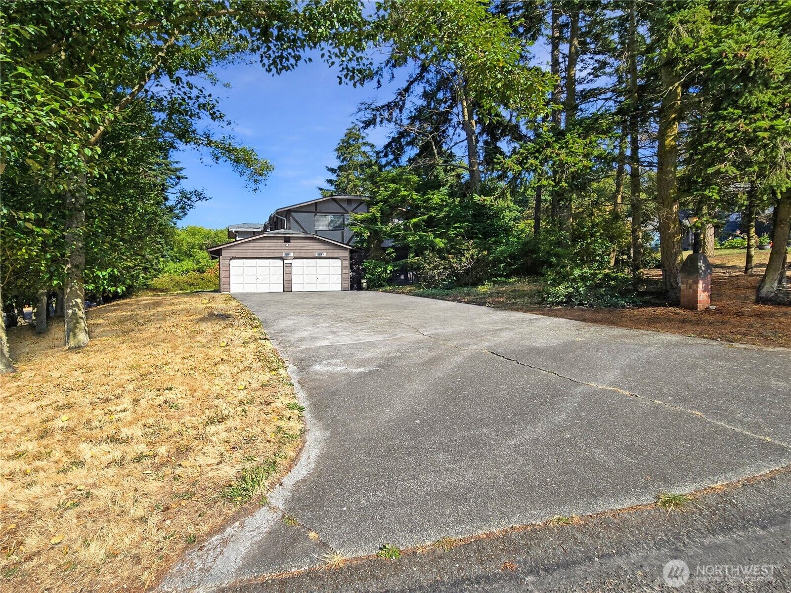 Property Photo: 2283 Darvic Place WA 98277
