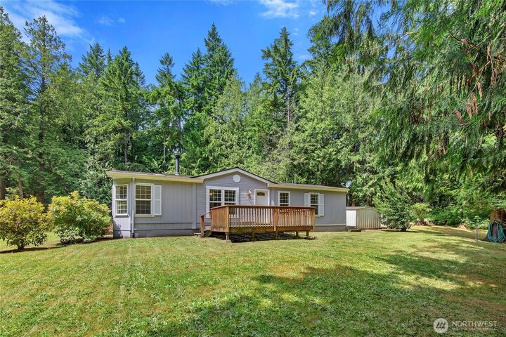 Property Photo: 926 NE Genes Lane WA 98370