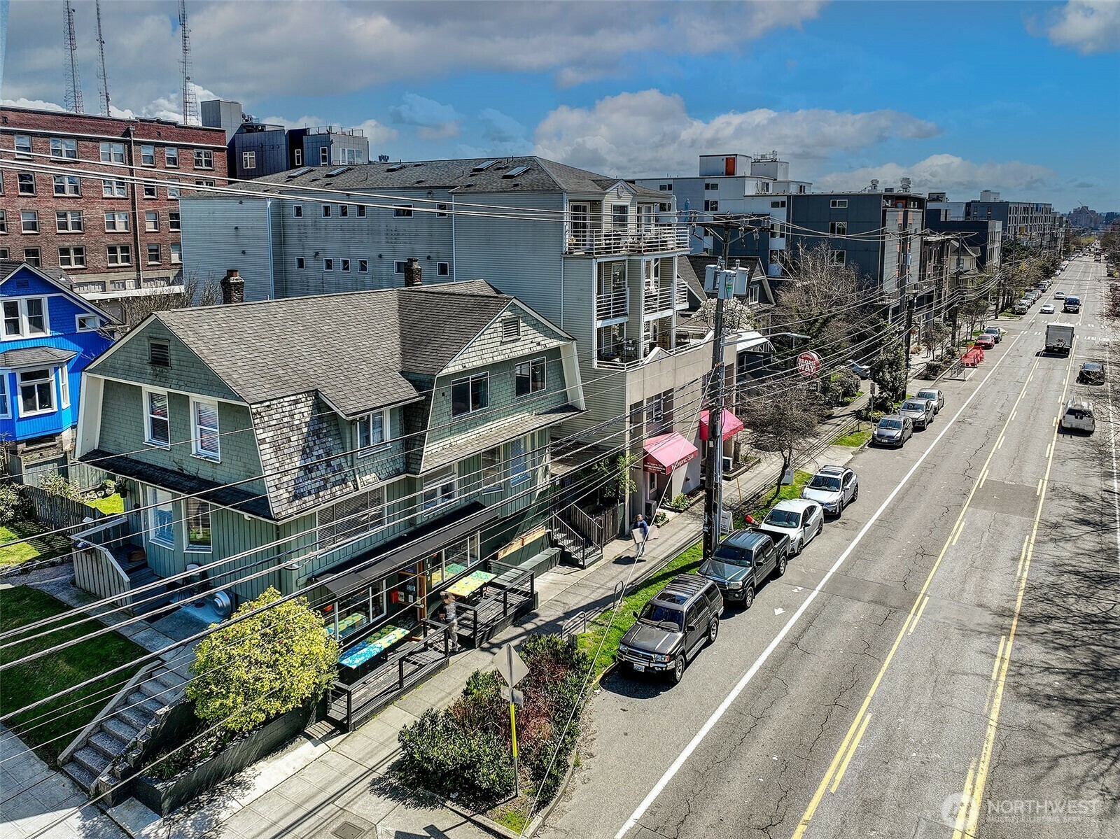 Property Photo: 1201 E Denny Way WA 98122