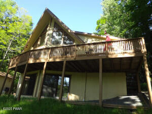 104 Briarwood Drive  Greentown PA 18426 photo