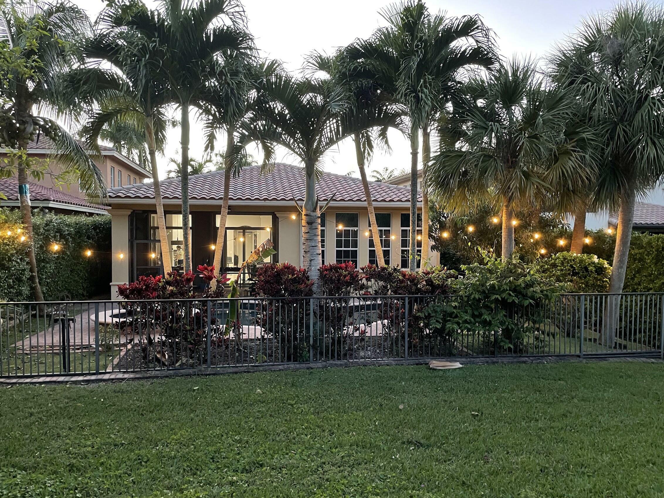 Property Photo:  8240 NW 105th Ln Lane  FL 33076 