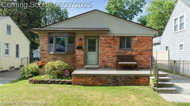 Property Photo: 100 Bauman Avenue MI 48017