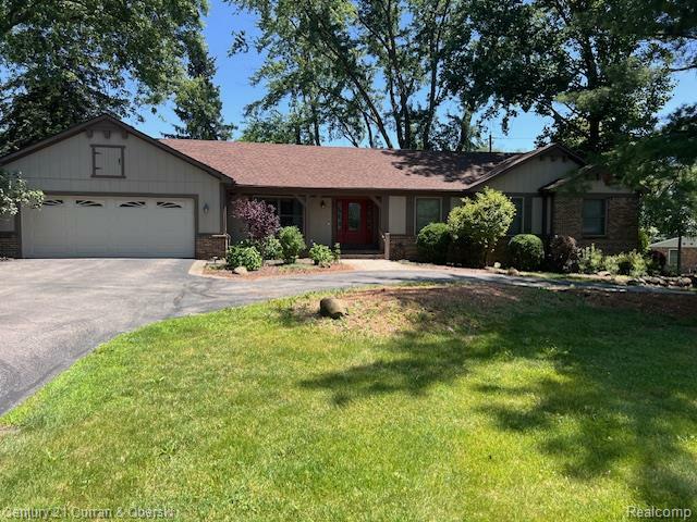 Property Photo:  5463 Greenfield Road  MI 48114 