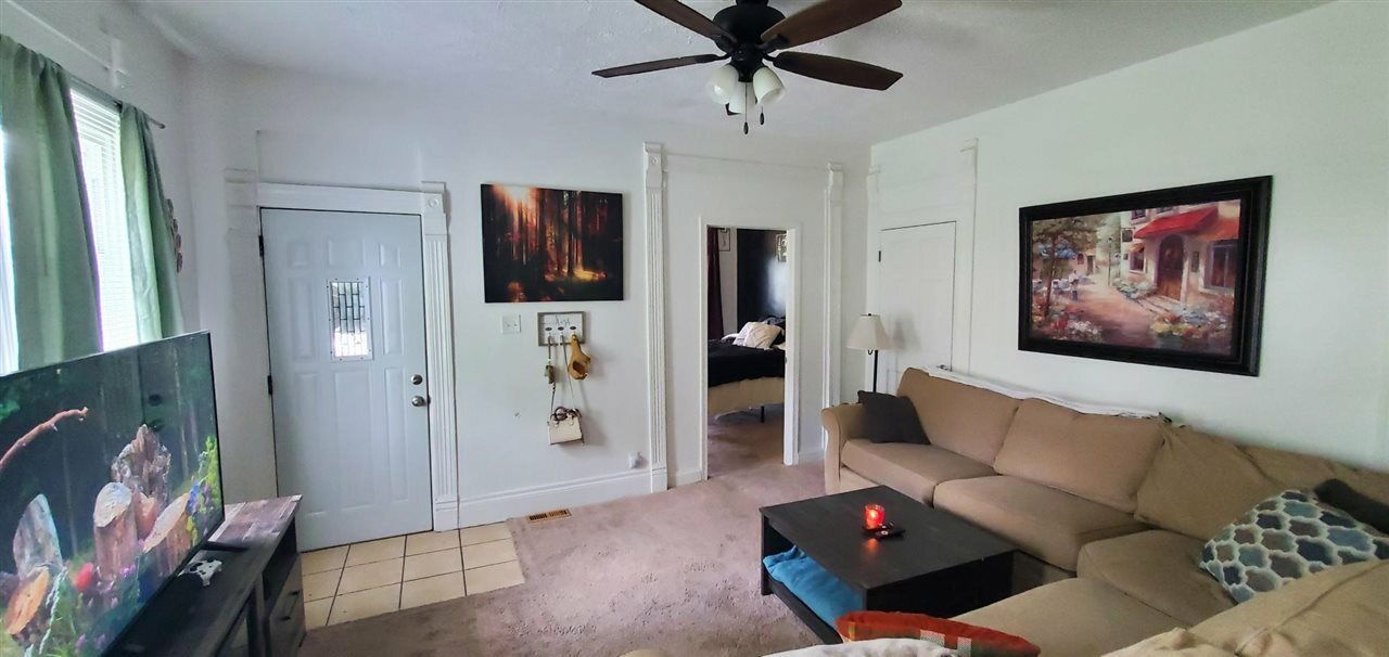 Property Photo: 515 N 19th Street IN 47374