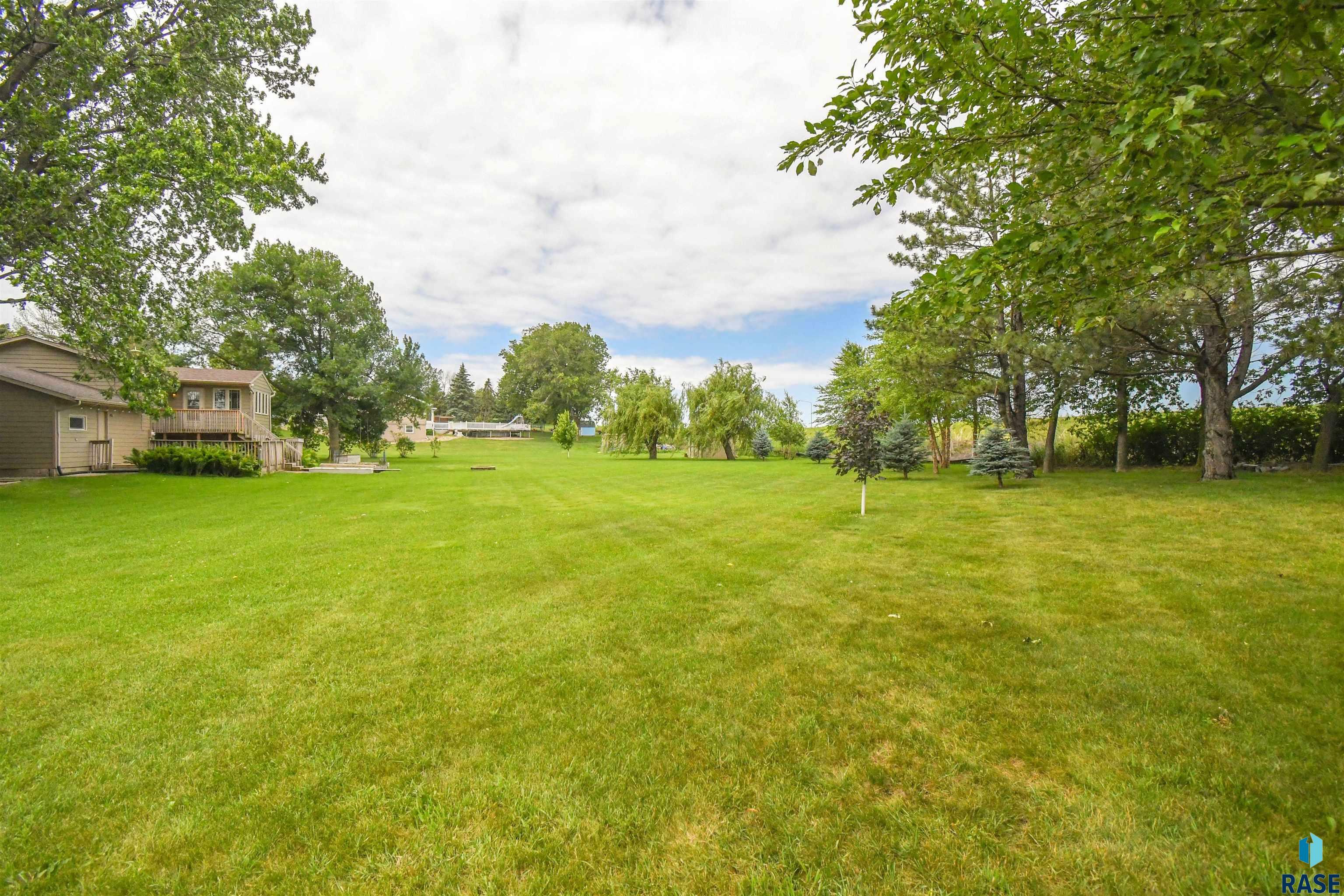Property Photo: 5304 W 37th St N SD 57107