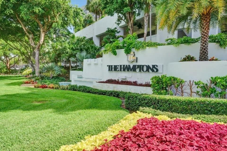 Property Photo: 20281 E Country Club Dr 604 FL 33180