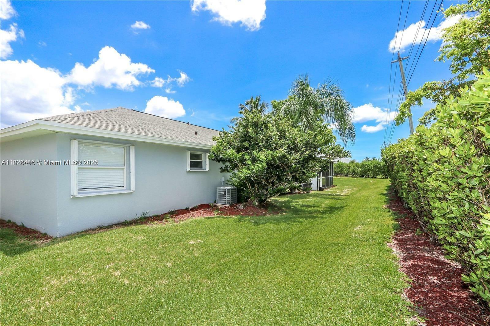 Property Photo: 767 SE 22nd Dr FL 33033