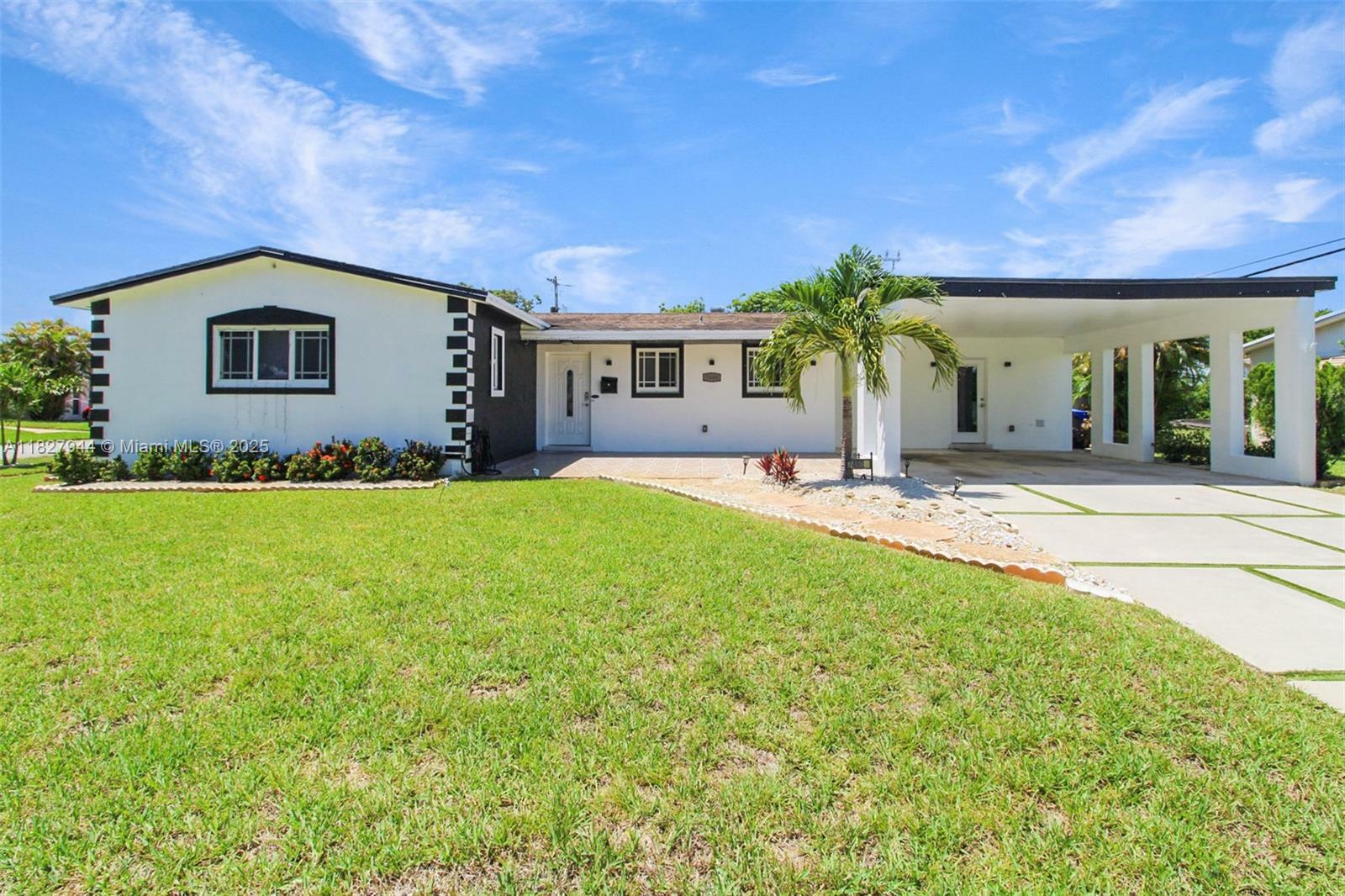 Property Photo: 7460 NW 1st Ct FL 33024