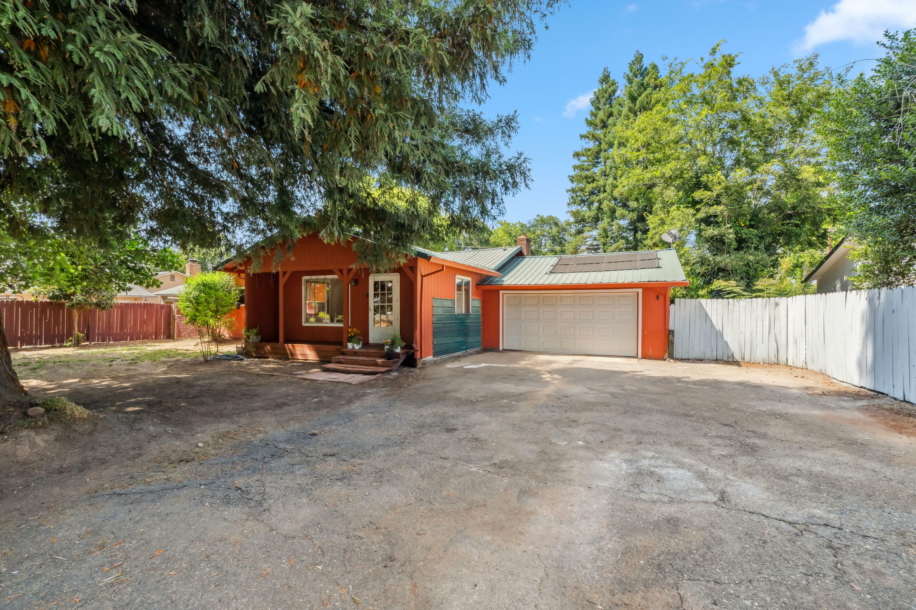 19078 Gravel Plant Road  Redding CA 96002 photo