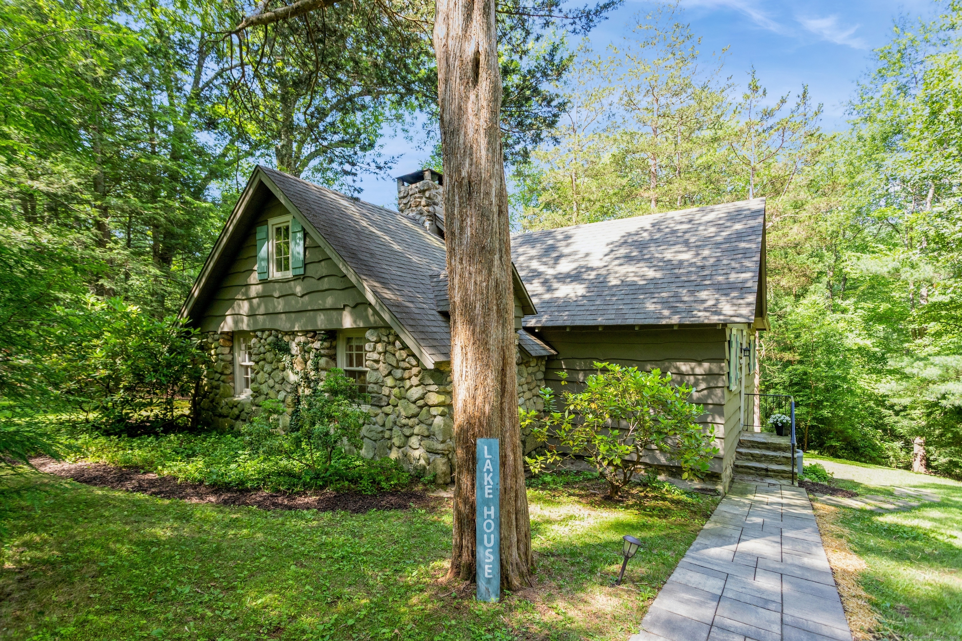 Property Photo: 14 Cedar Lane CT 06776