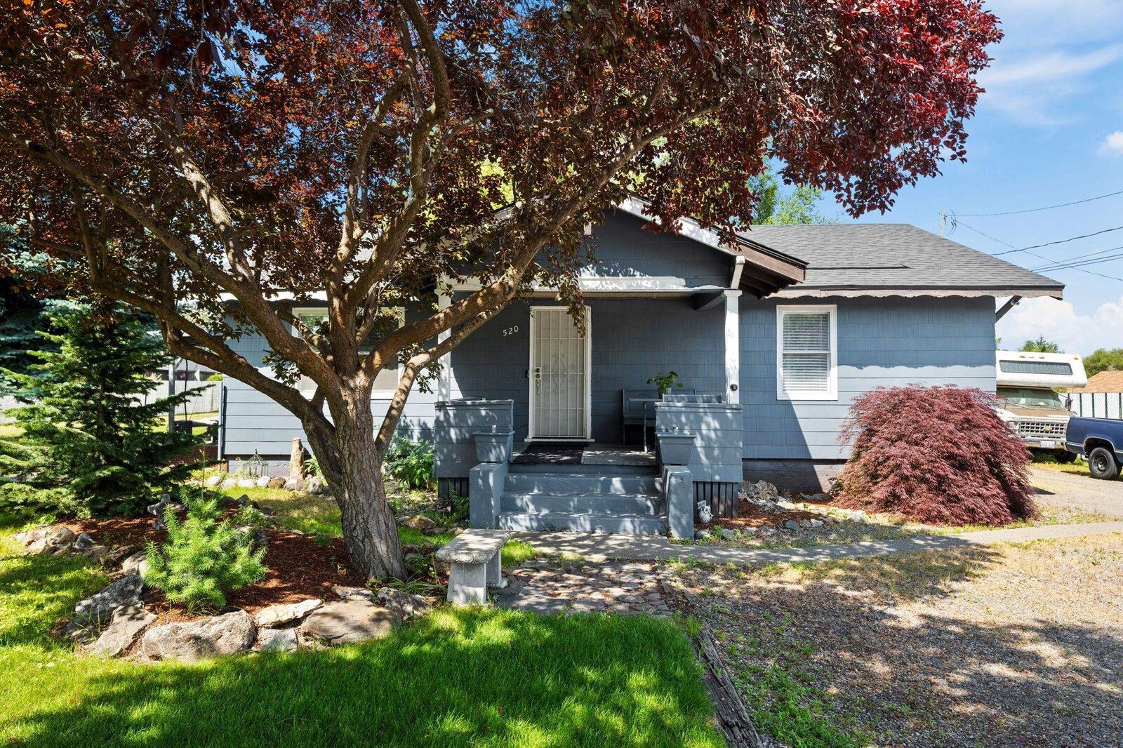 Property Photo:  520 S Bowdish Rd  WA 99206 