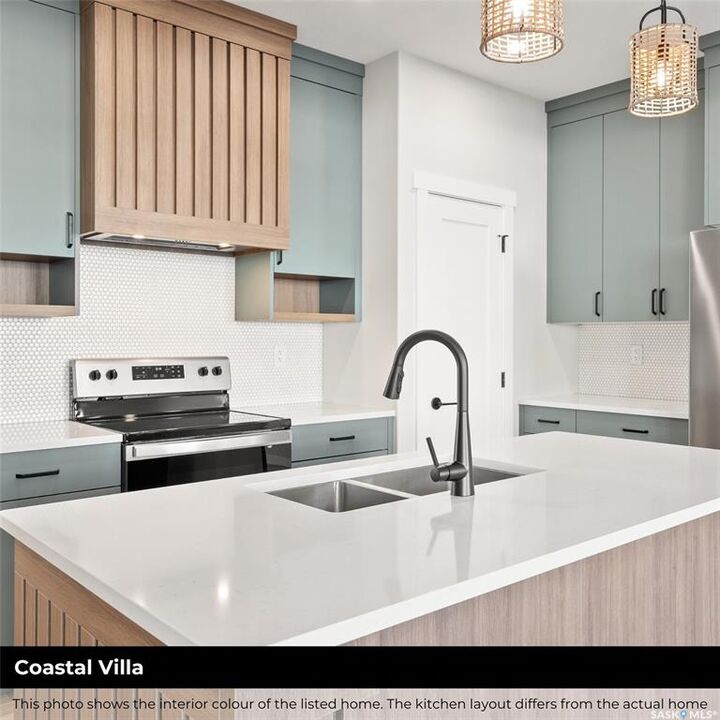 Property Photo:  3088 Dumont Way  SK S4V 3Z3 