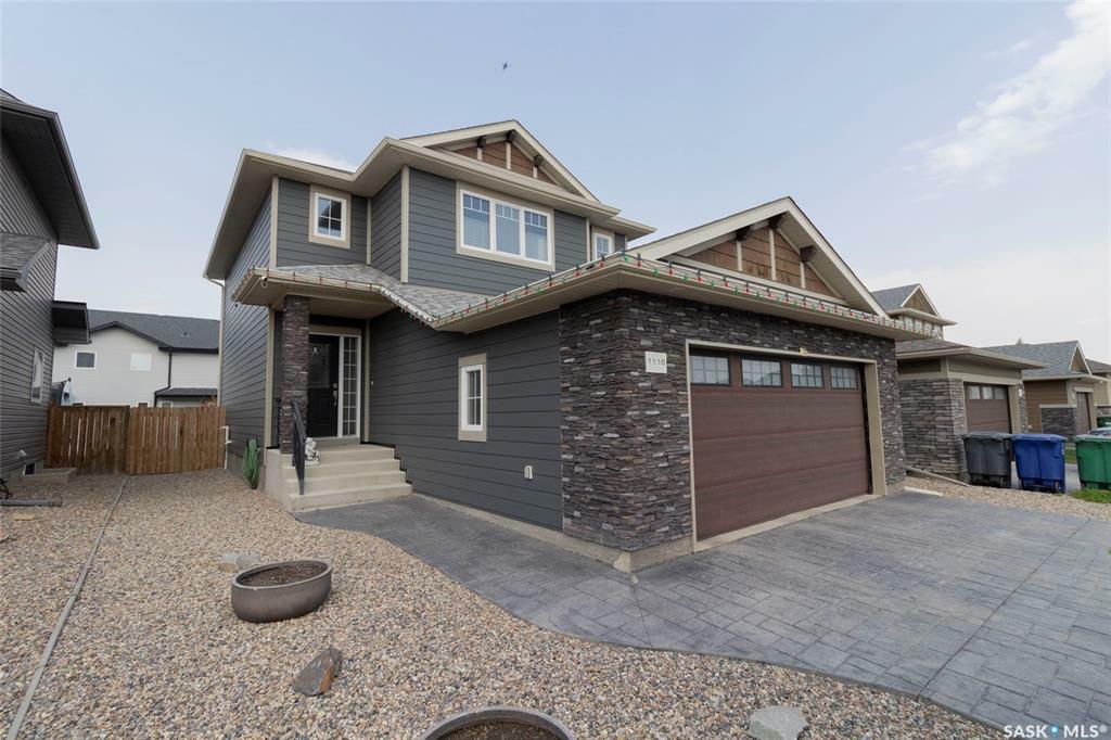 Property Photo: 1118 Denham Rise SK S7R 0B2