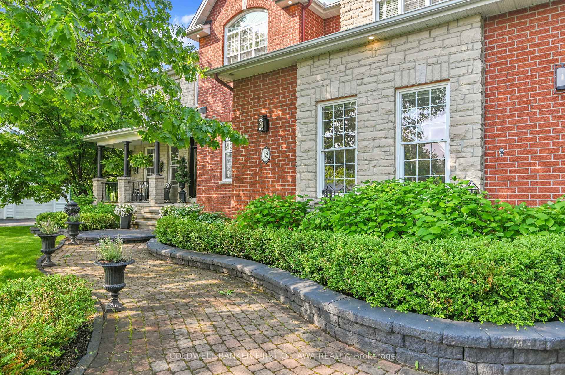Property Photo: 18 Cypress Gardens ON K2S 1W6