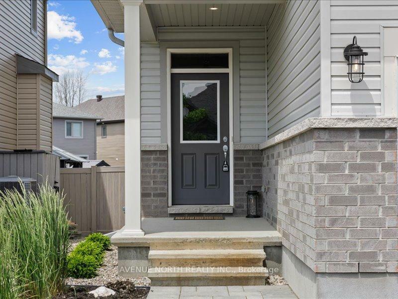 Property Photo: 503 Kindred Crescent ON K0G 1J0