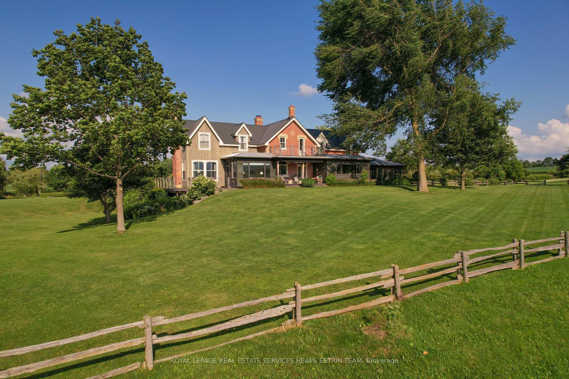 Property Photo:  1609 Nottawasaga Concession 6 South N/A  ON L0M 1S0 