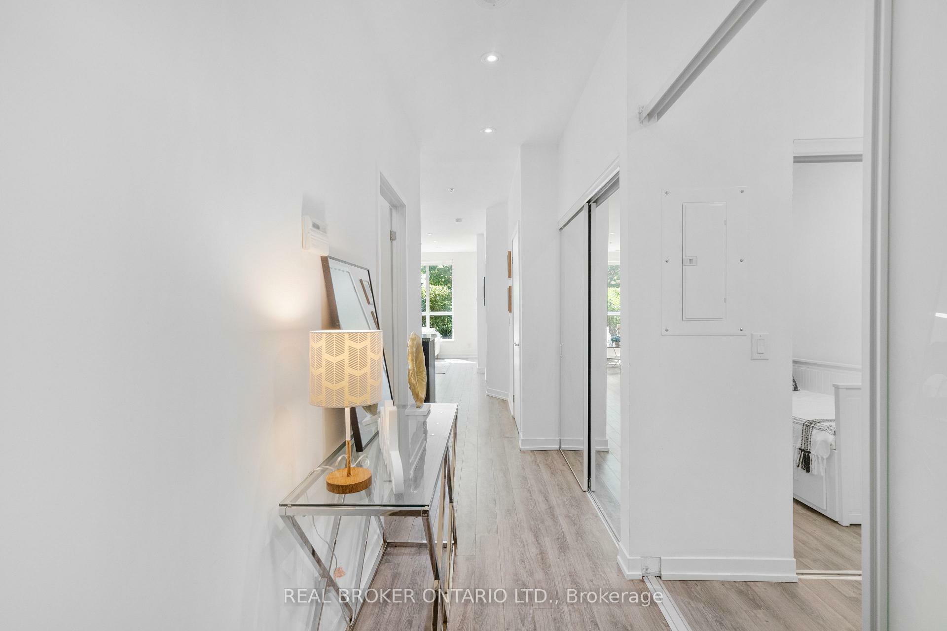 Property Photo: 840 Queen'S Plate Drive 103 ON M9W 6Z3