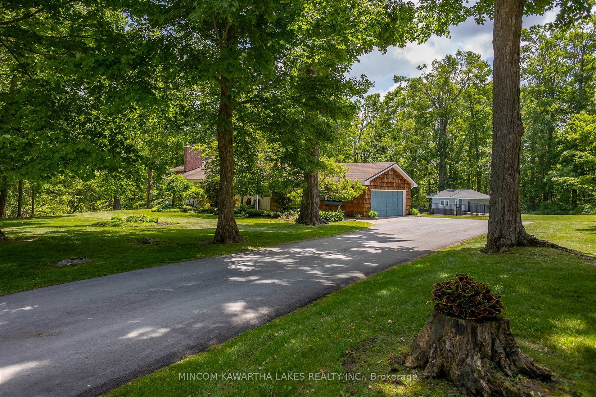 Property Photo: 1467 Sixth Line ON K9J 6X5