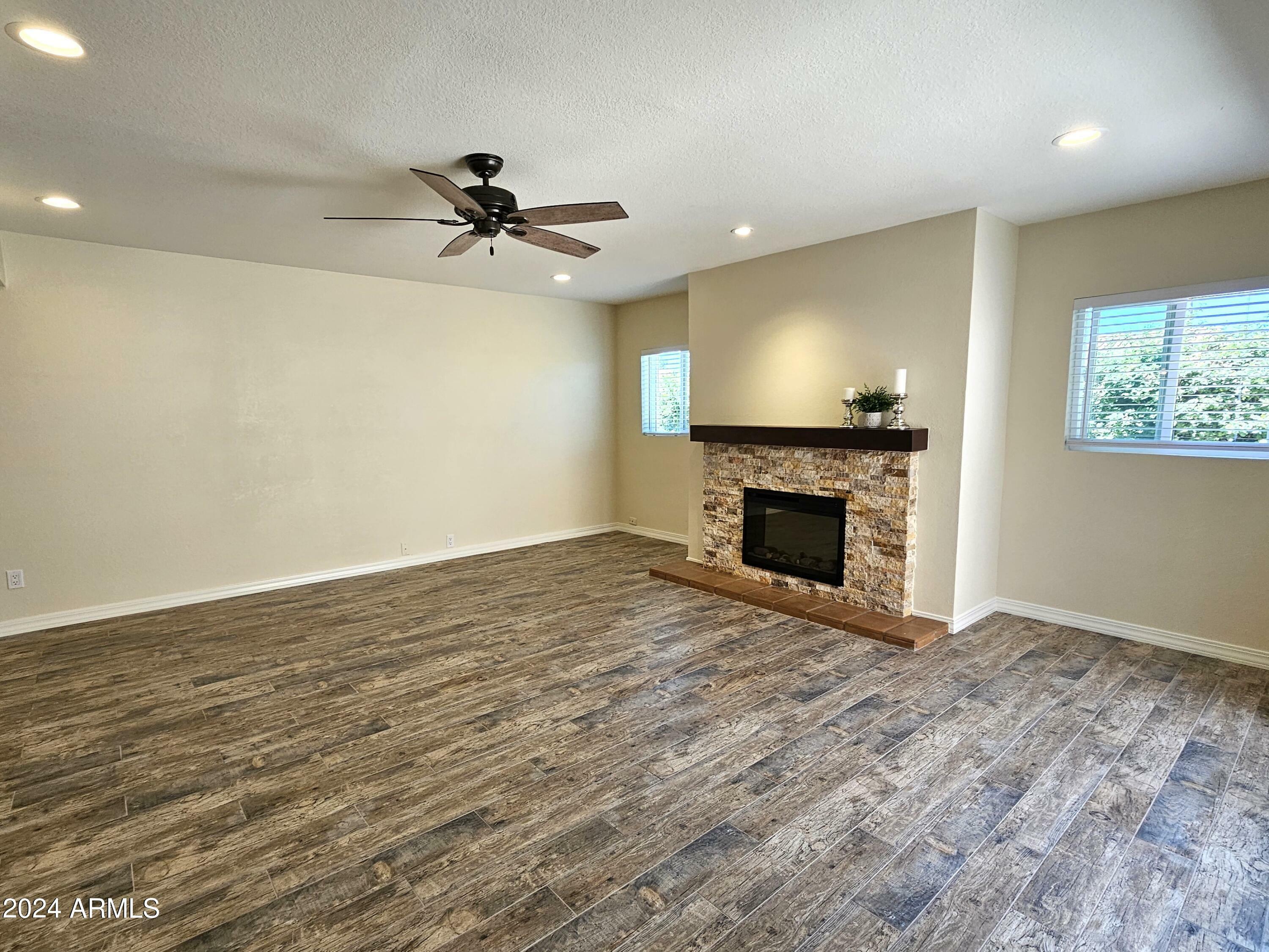 Property Photo: 8109 E Via De Viva -- AZ 85258