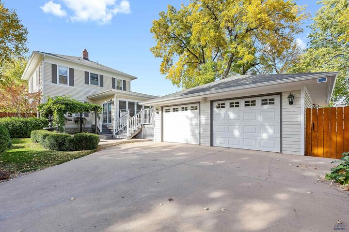 Property Photo: 1120 West Blvd SD 57701