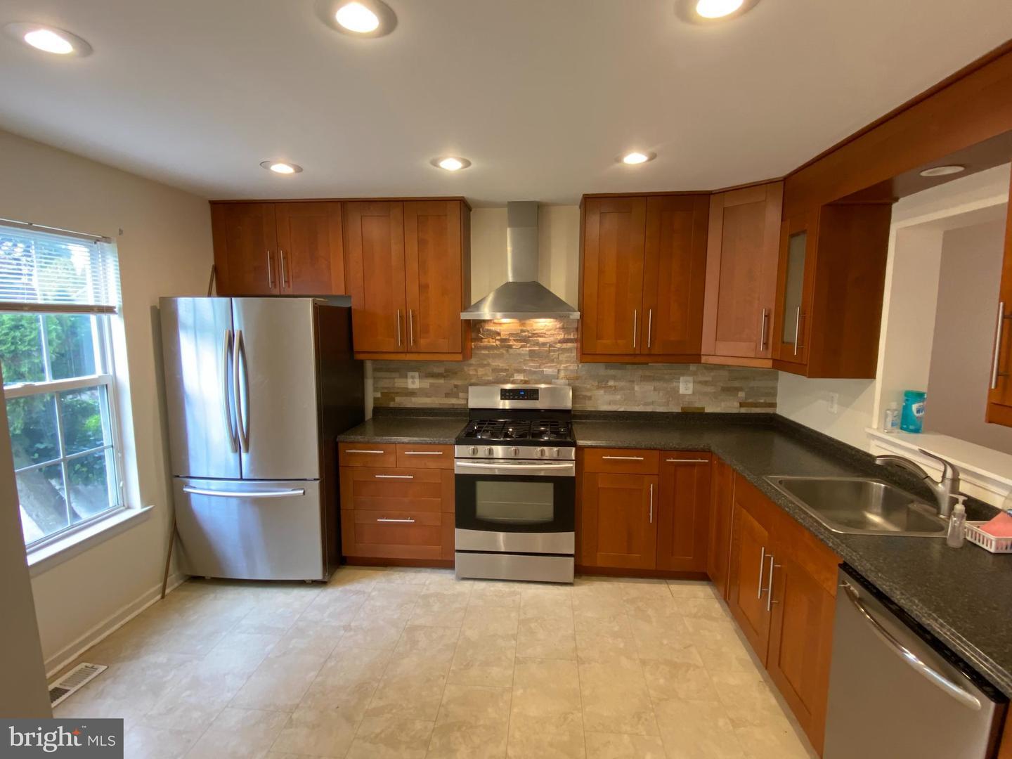 Property Photo: 4666 Louise Saint Claire Drive PA 18902