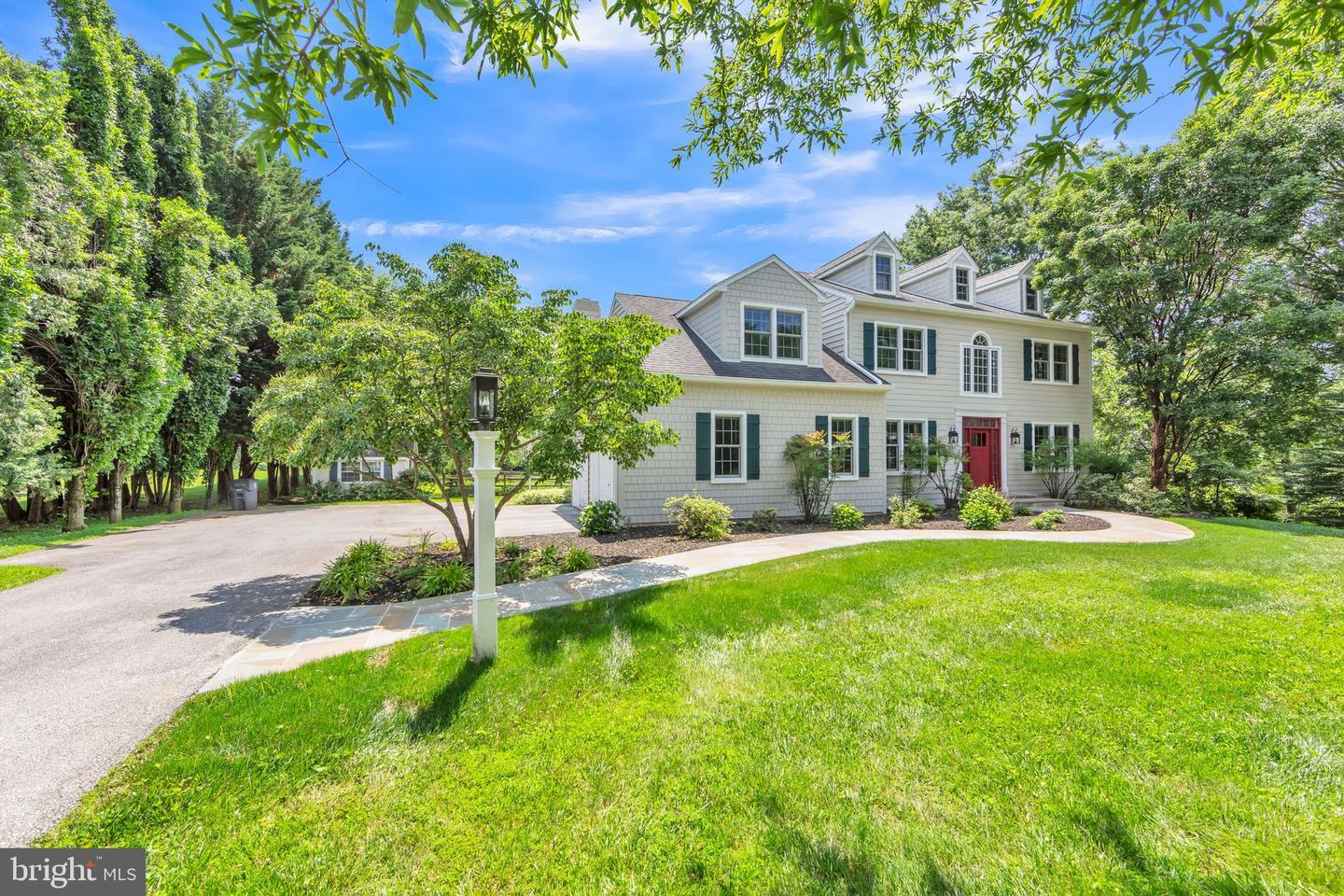 Property Photo: 5 Yarmouth Lane PA 19335