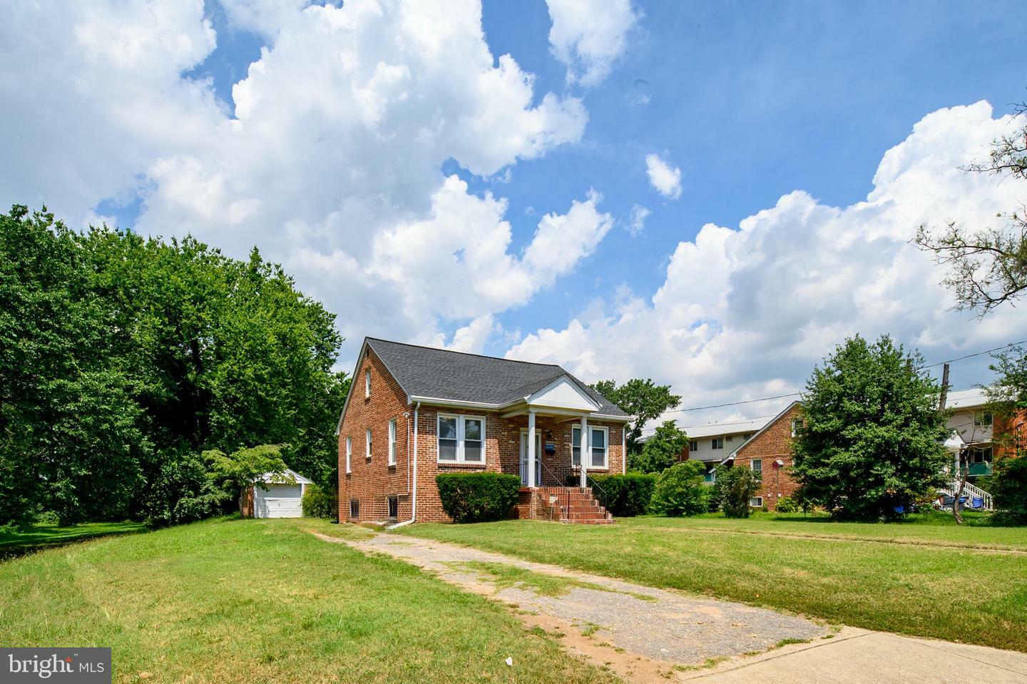 Property Photo: 5400 54th Avenue MD 20737