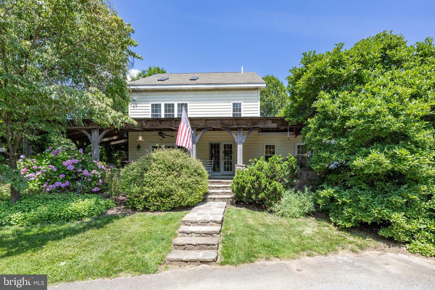 Property Photo: 318 Gum Tree Road PA 19320