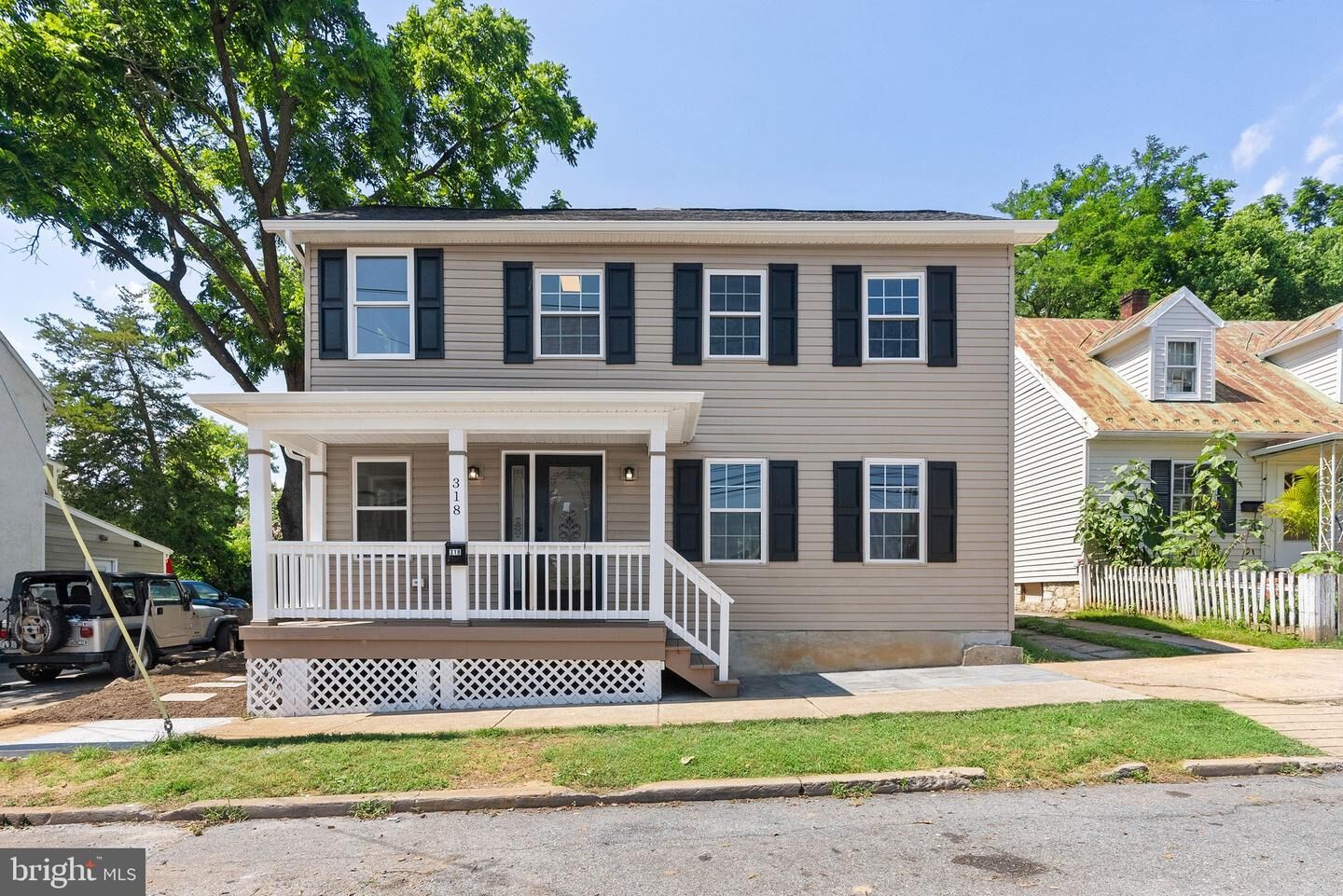 Property Photo: 318 W Liberty Street WV 25414