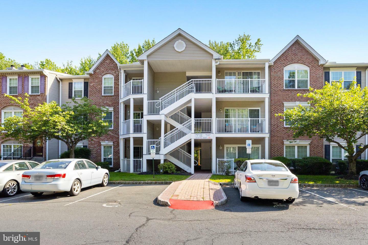 8 Cheverny Court  Hamilton NJ 08619 photo