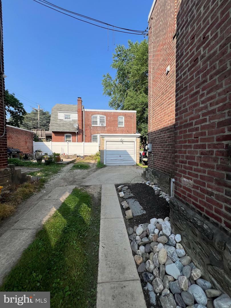 Property Photo: 619 Clifton Avenue PA 19023