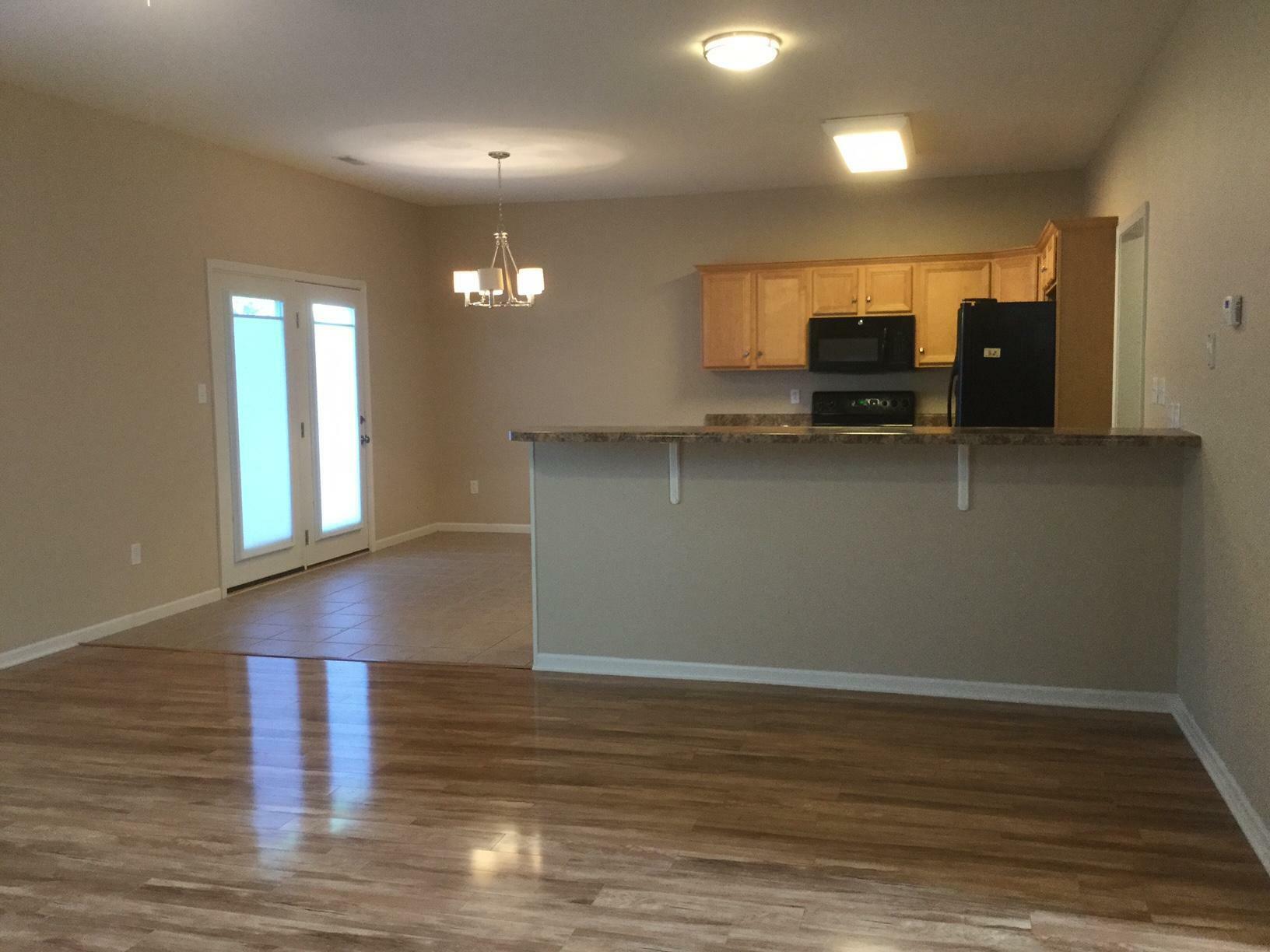 Property Photo: 201 Port Way MO 65201