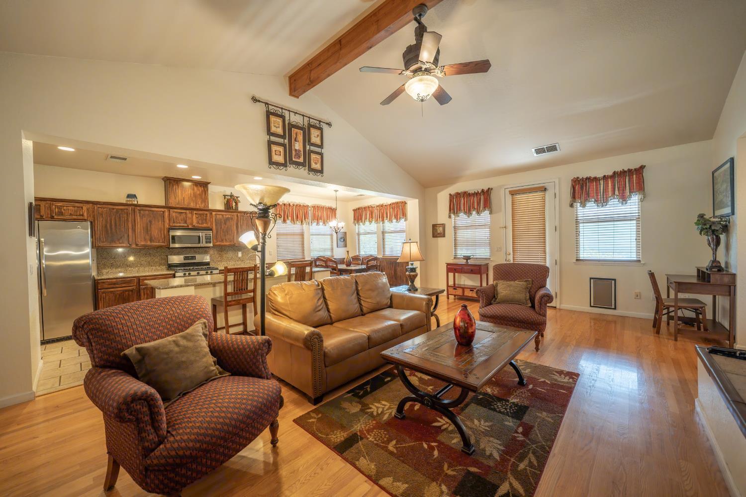 Property Photo: 817 Selkirk Ranch Road CA 95222