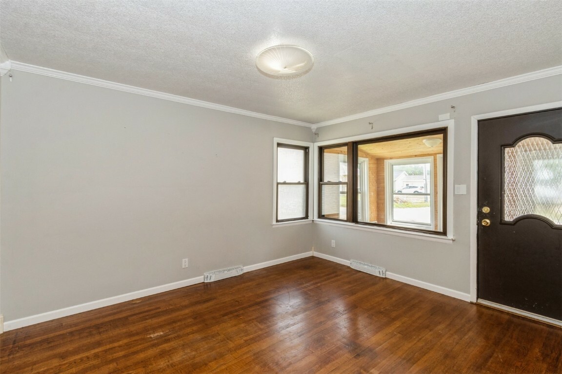 Property Photo: 1158 Brown Avenue NE IA 52402