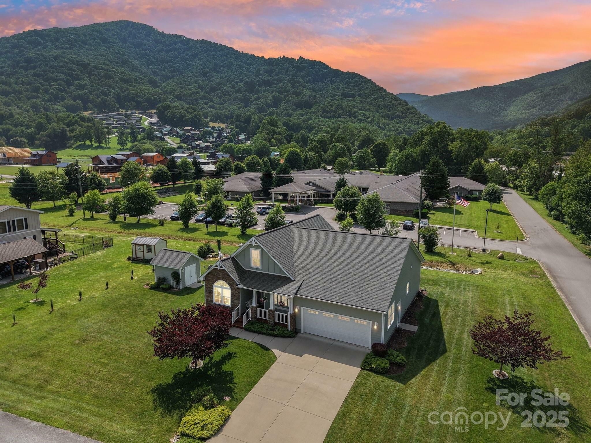 Property Photo: 8 Amos Court NC 28751