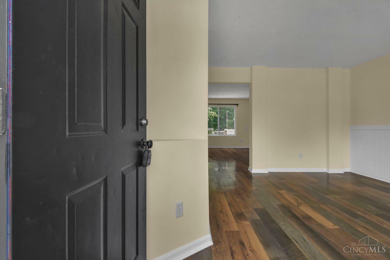 Property Photo:  3 Meadowlane Drive  OH 45102 