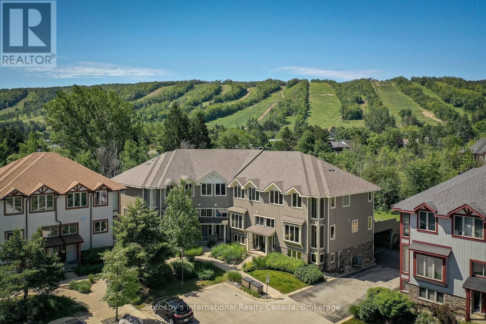 Property Photo: 224 Blueski George Crescent 16 ON L9Y 0V6