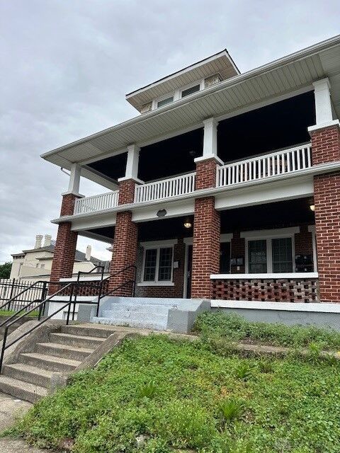 Property Photo:  27 Margaret Street 27  OH 45410 