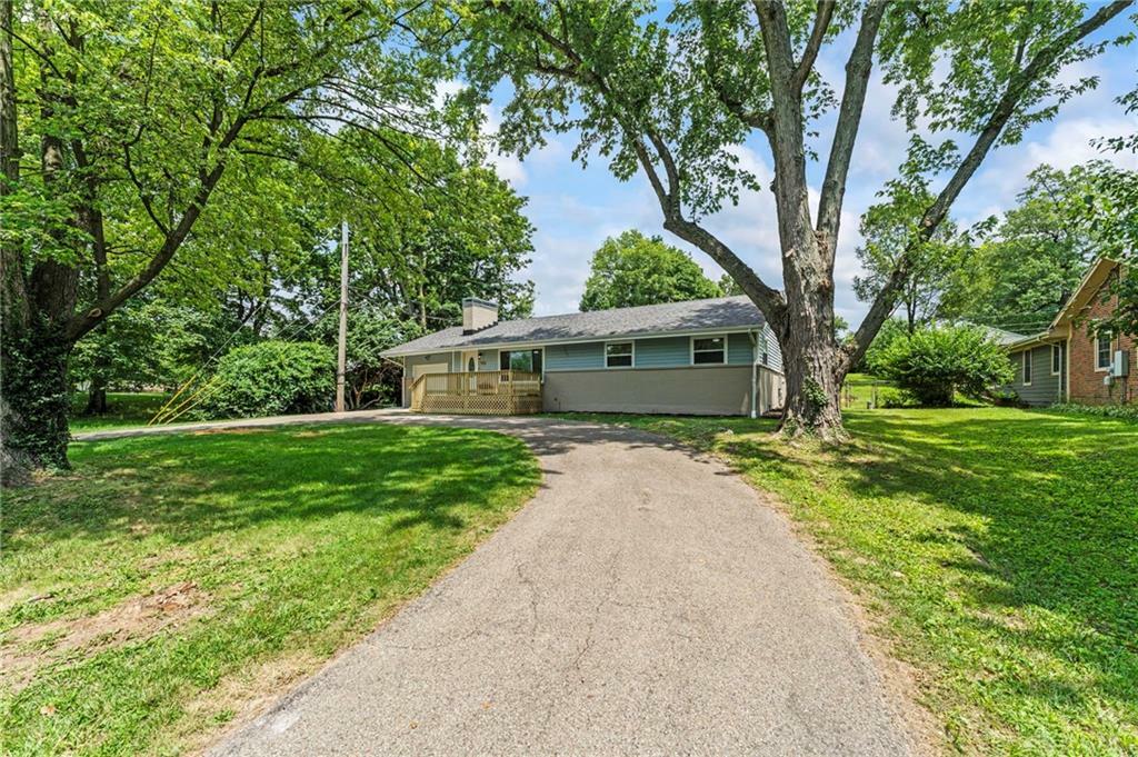 Property Photo: 1746 Grange Hall Road OH 45432