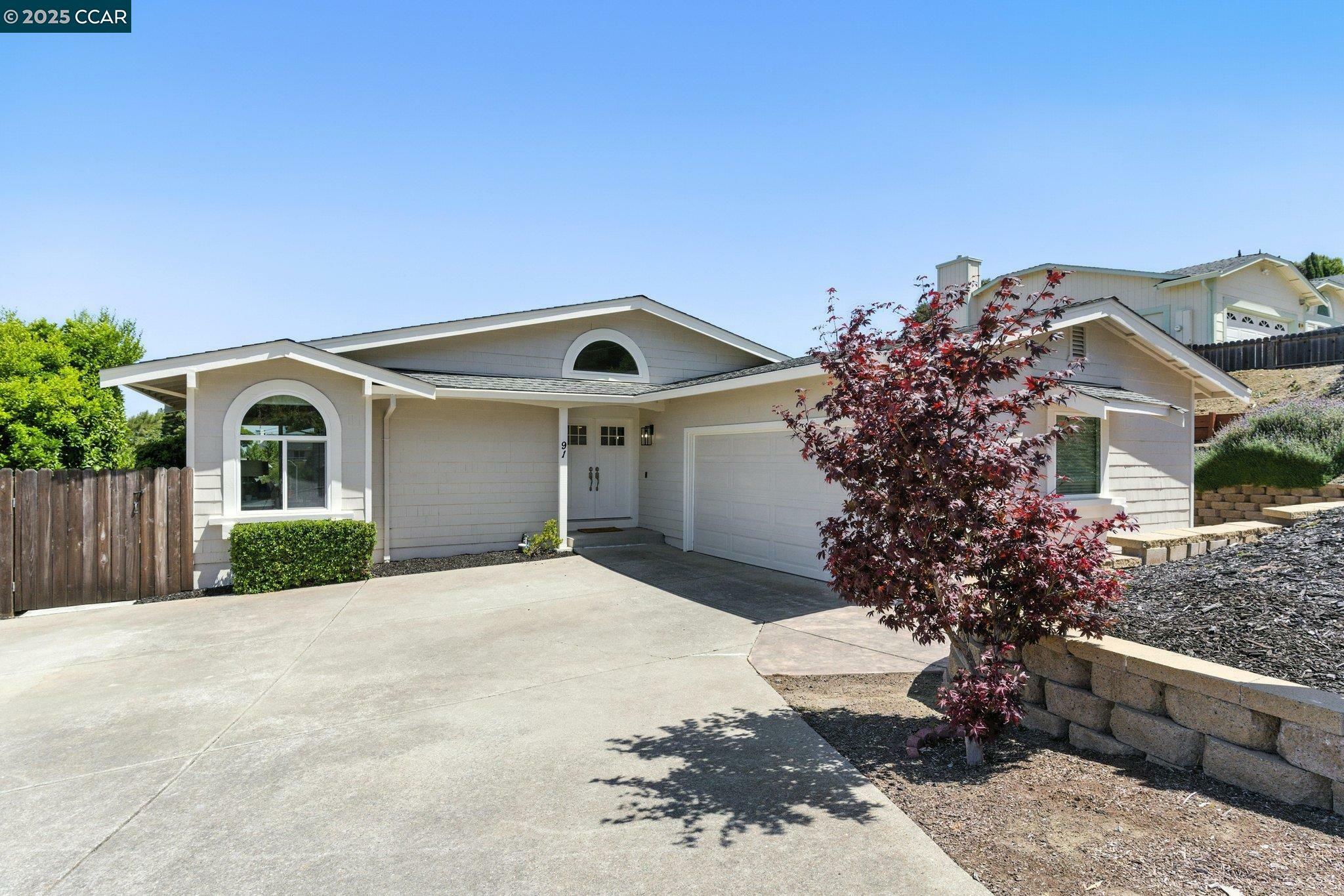 Property Photo: 91 Rolph Park Dr CA 94525