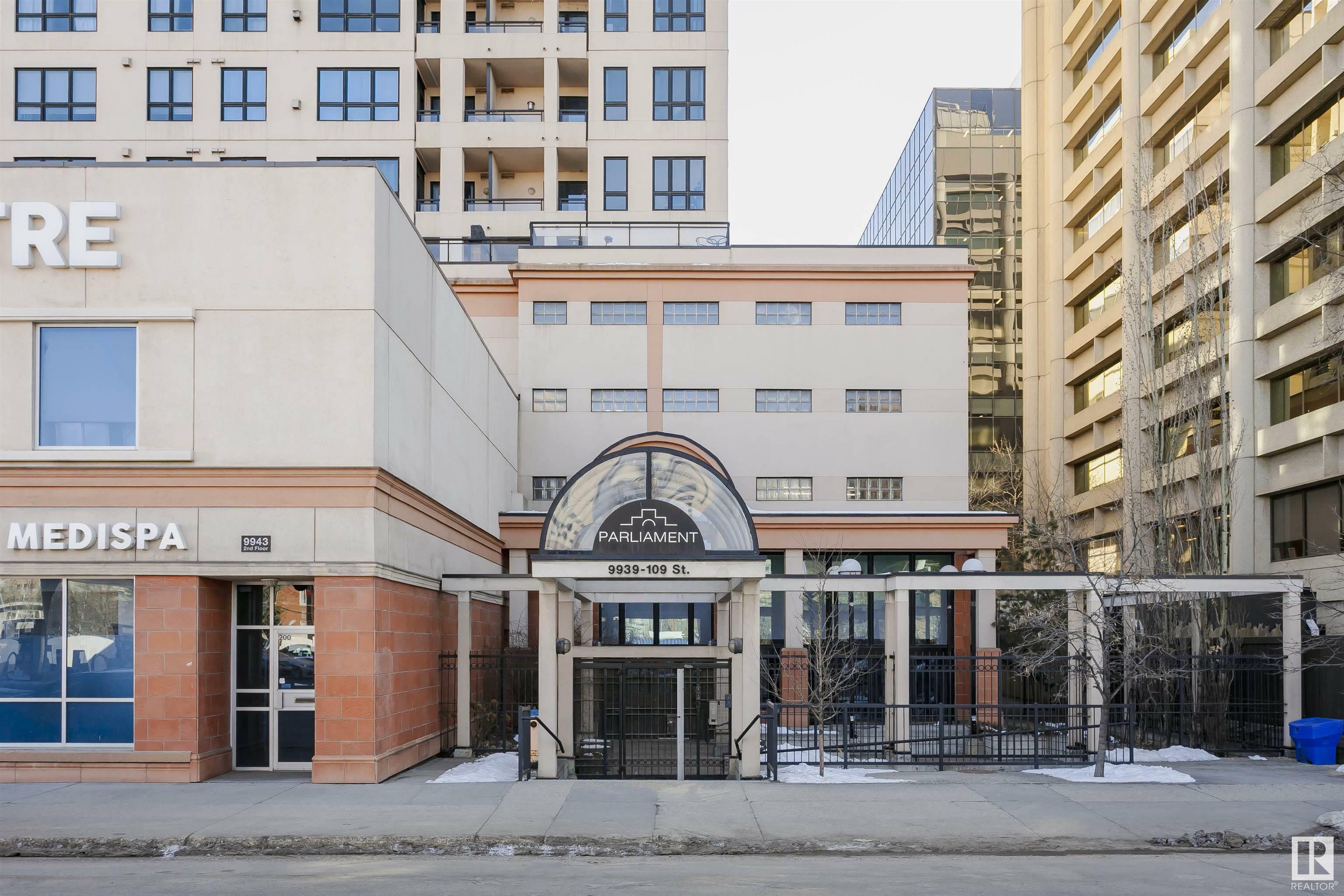 Photo de la propriété: 9939 109 Street NW 1703 AB T5K 1H6